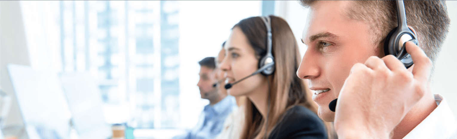 Cusotmer Traac Phone Service Professionals